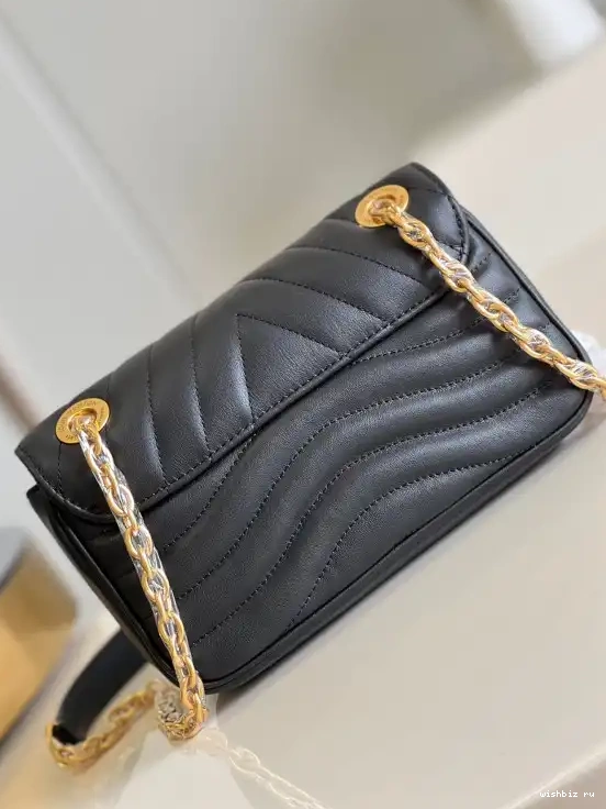 WIS WAVE CHAIN VUITTON PM LOUIS NEW BAG 0527